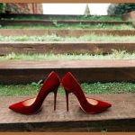 매끈 발 만들기: 굳은 뒤꿈치 각질 완벽 제거법