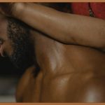 뭉친 어깨, 시원하게! 셀프 배마사지 완벽 가이드