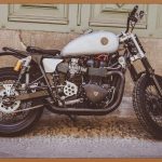 바이크, 나만의 개성을 입히다! 스티커 꾸미기 완벽 가이드