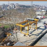 1톤 집게차, 짐 처리 고민 끝!